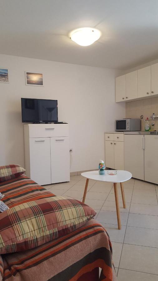 Matej Apartman *
